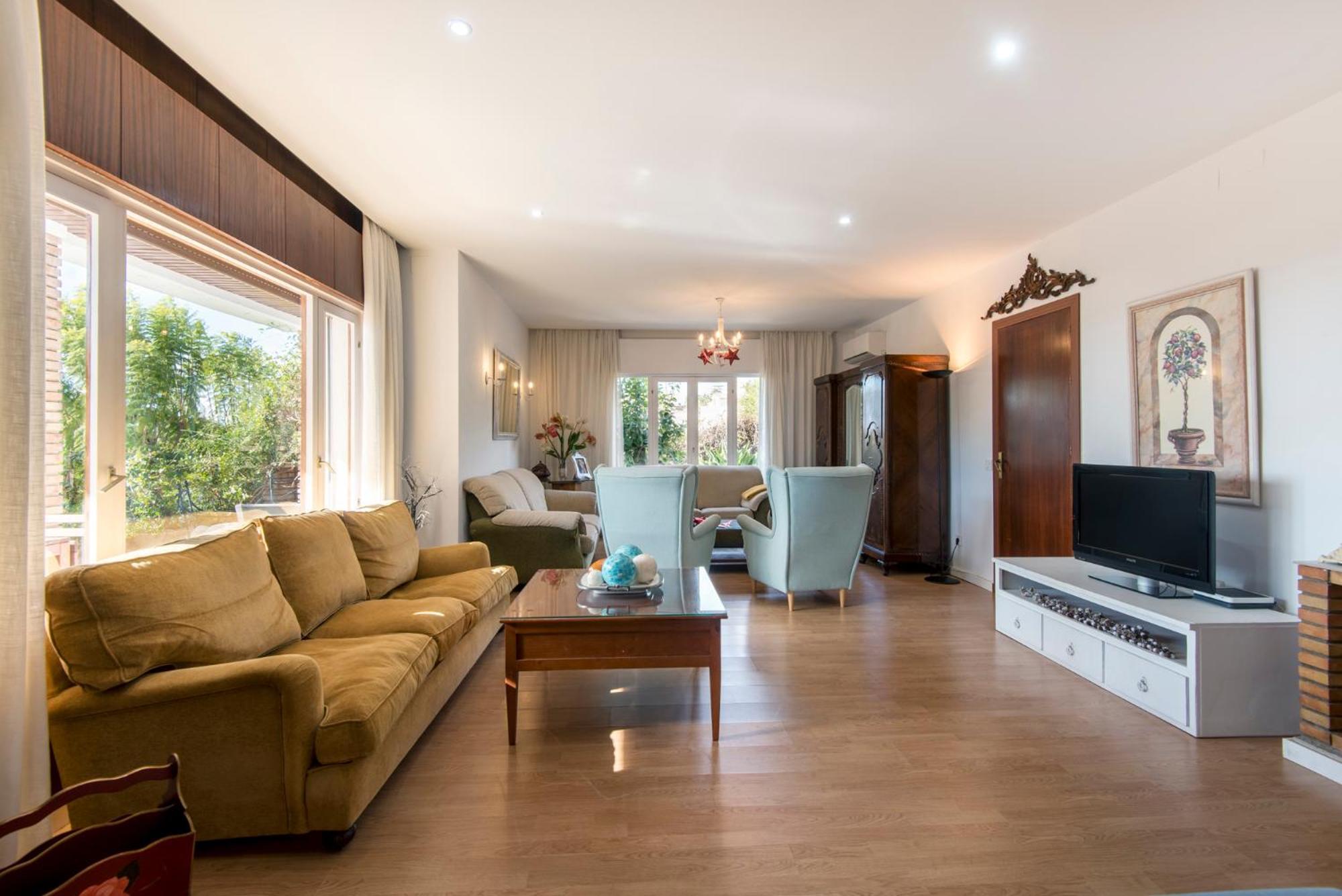 Queen Of The Ocean Villa: Stately Style House With Pool Μάλαγα Εξωτερικό φωτογραφία